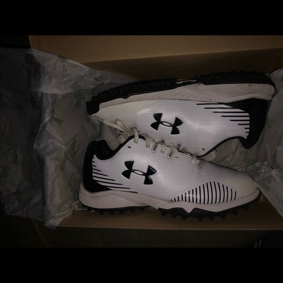 UA lax/ fh turf cleats - Picture 2 of 2